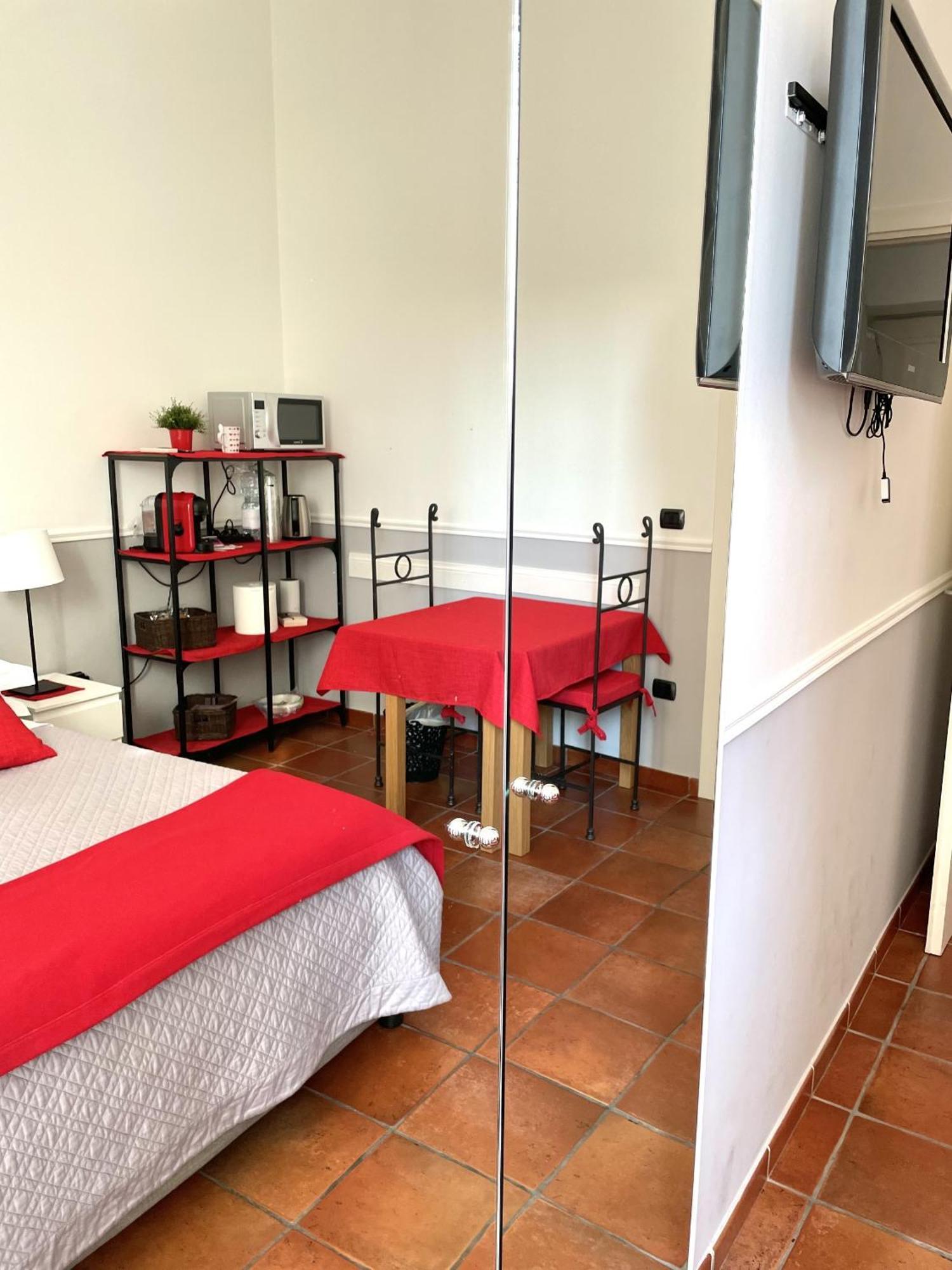 ナポリ Residenza Chiaia Bed & Breakfast エクステリア 写真